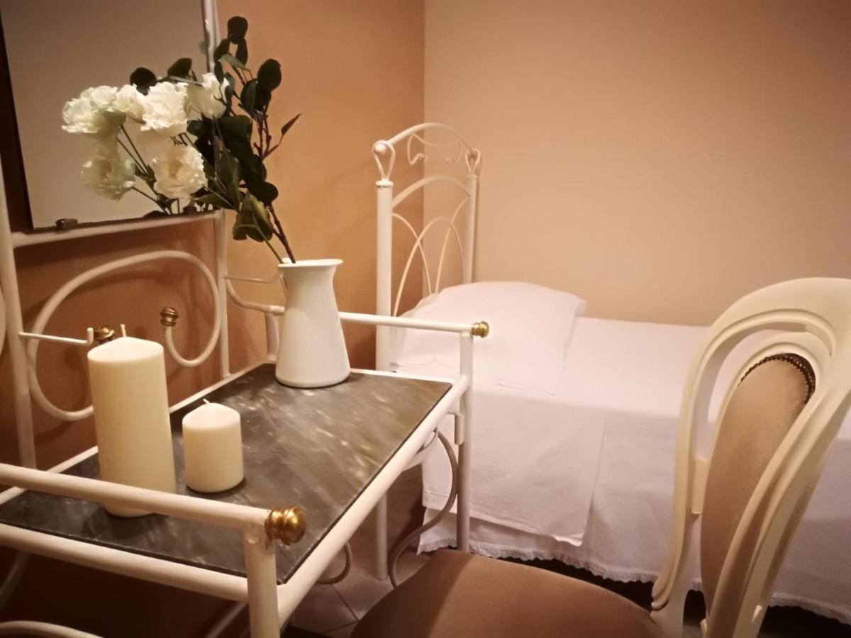 La Rosa Del Barone Bed & Breakfast Cancellara Екстериор снимка