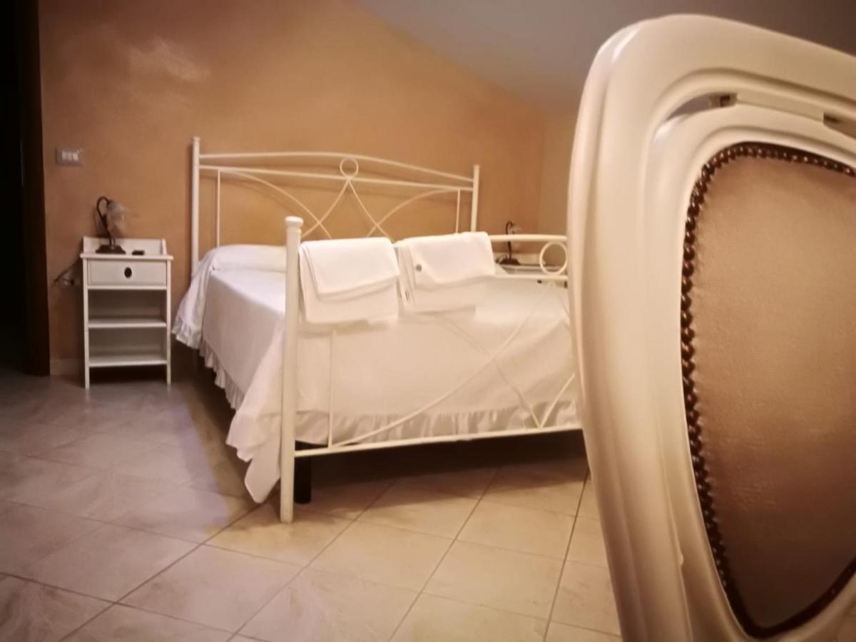 La Rosa Del Barone Bed & Breakfast Cancellara Екстериор снимка